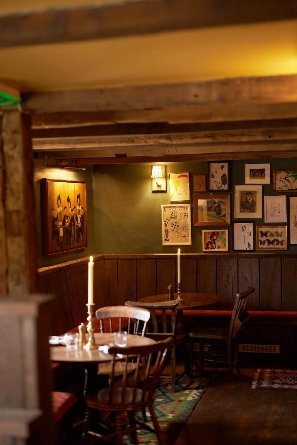 Broad Chalke The Queen'S Head מראה חיצוני תמונה